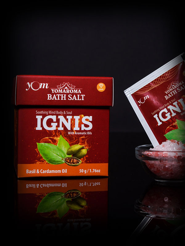 YOM YOMAROMA Ignis Bath Salt With Aromatic Oils (Pouch Box) - 10 Nos * 5 Gms